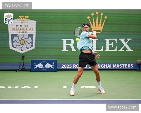 表弟逆袭表哥瓦舍罗夺得上海大师赛冠军创历史新高